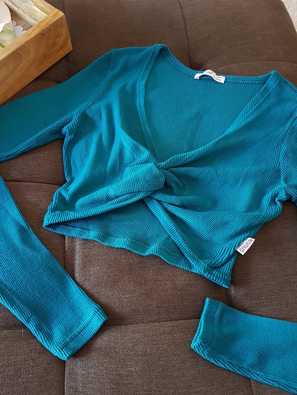 Women's Teal Twist-Front Knit Cropped Top From Europe
